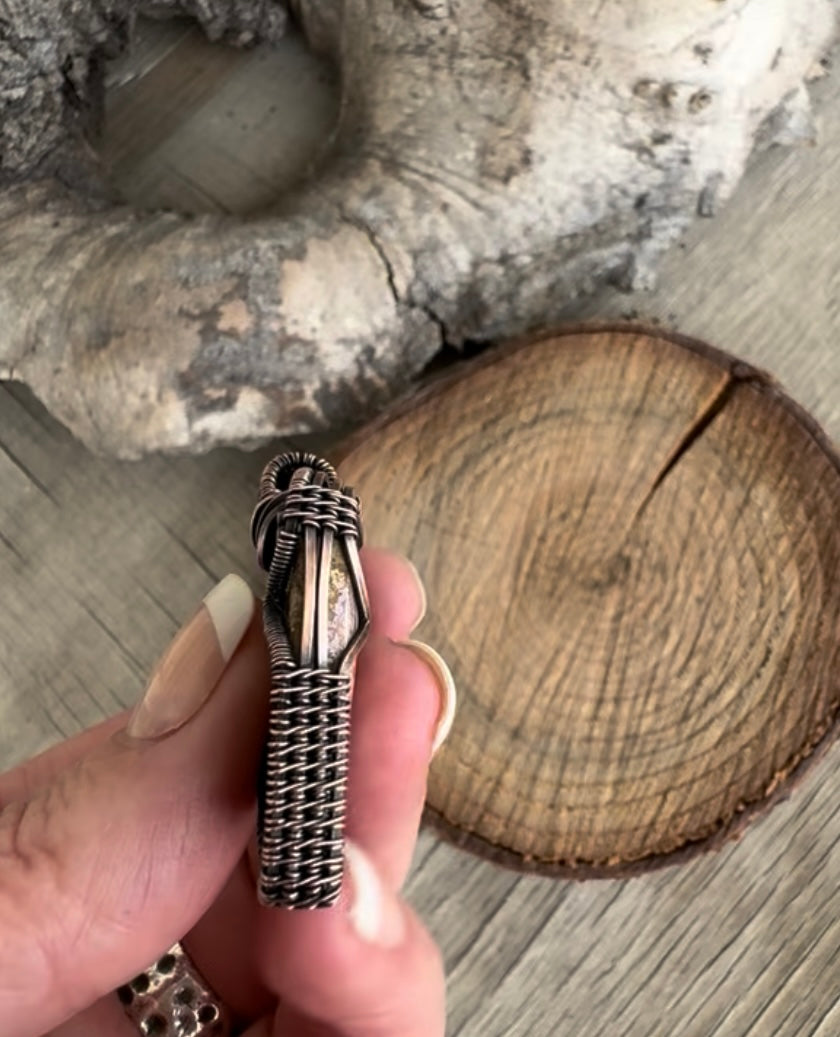 Crazy Lace Agate Pendant – The Stone of Joyful Flow