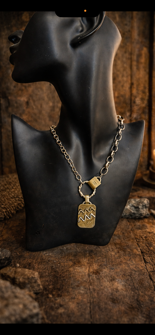 Aquarius Necklace (The Zodiac Collection).