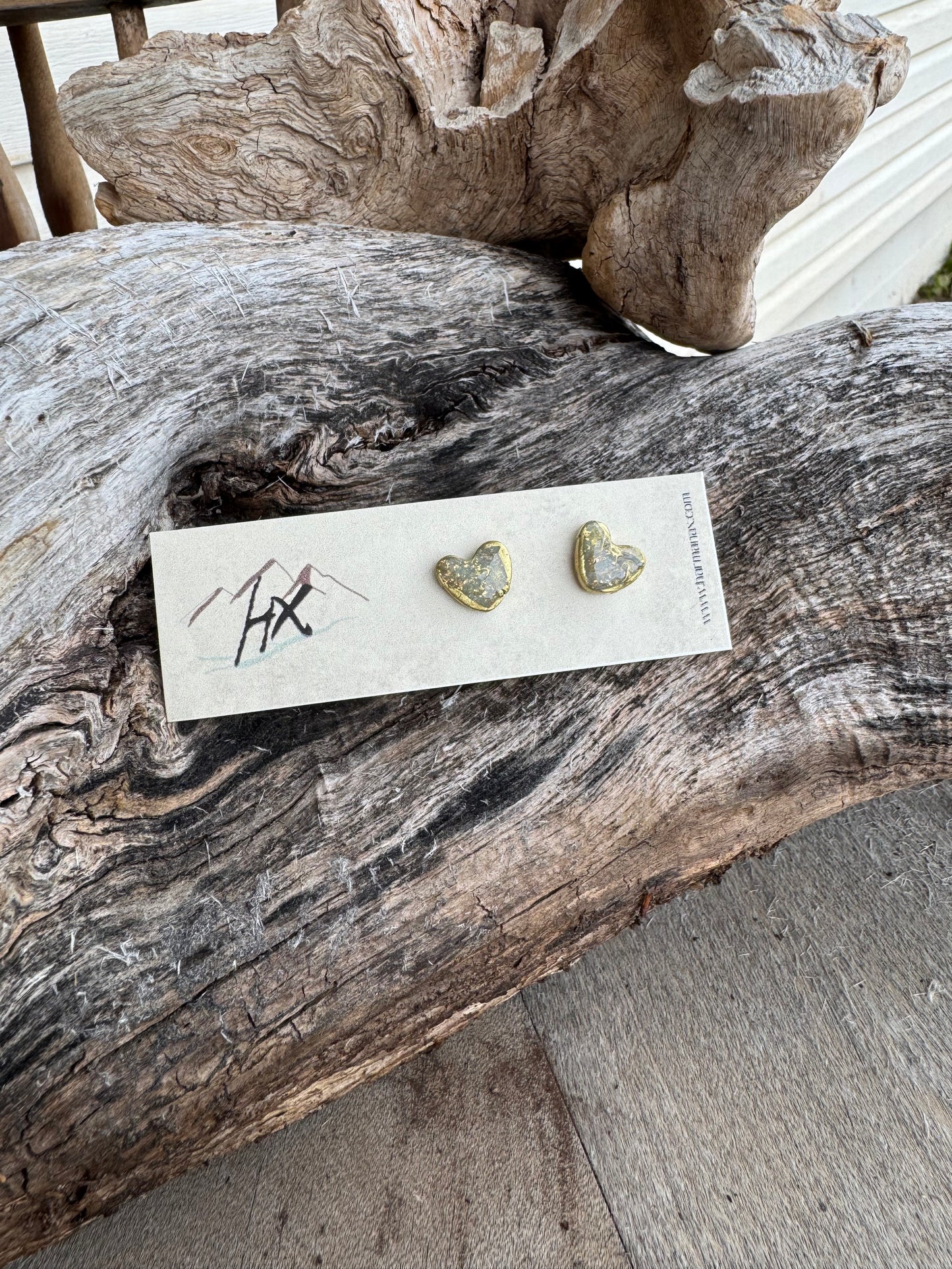 Hearts Of Stone Earrings