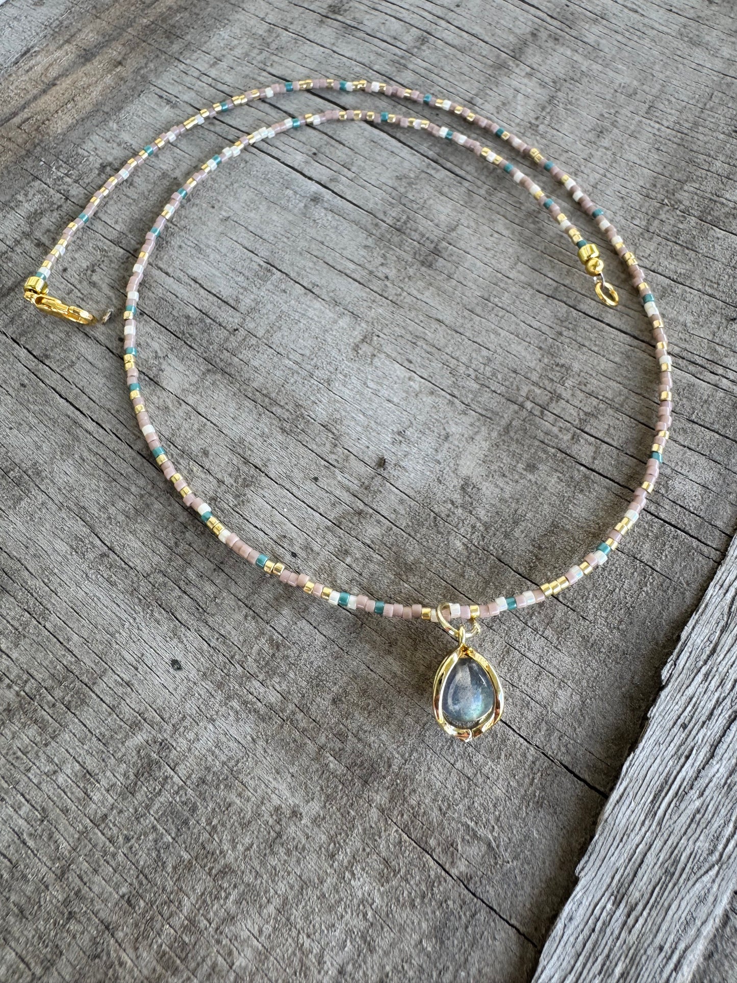 Sunset Sands Labradorite necklace